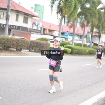 Runner Photo 3995010