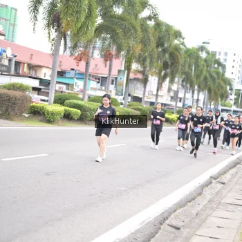 Runner Photo 3995023