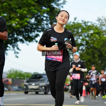 Runner Photo 3995025