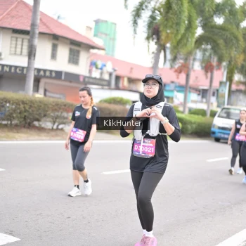 Runner Photo 3995053
