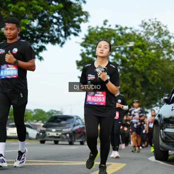 Runner Photo 3995065