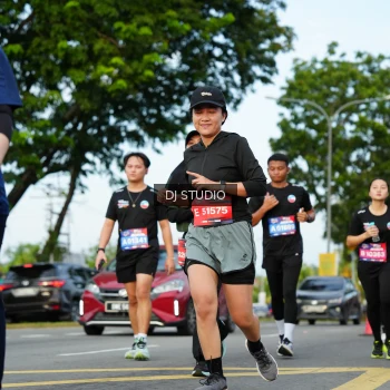 Runner Photo 3995073