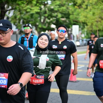 Runner Photo 3995081