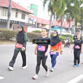 Runner Photo 3995084