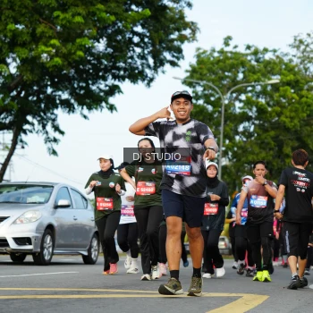 Runner Photo 3995106