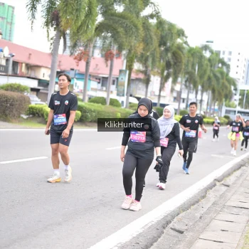 Runner Photo 3995118
