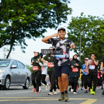 Runner Photo 3995126
