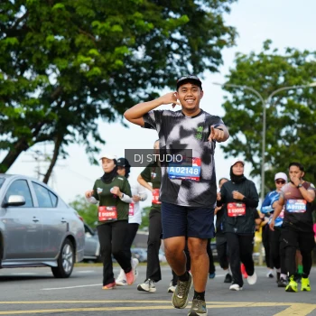 Runner Photo 3995144