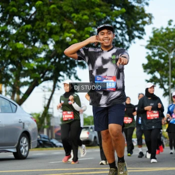 Runner Photo 3995159