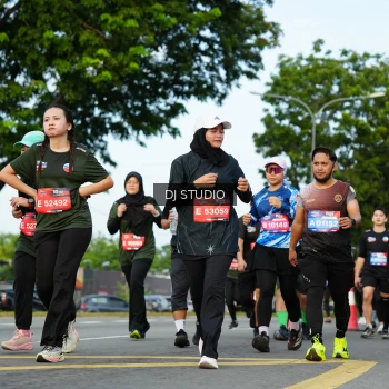 Runner Photo 3995183