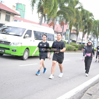 Runner Photo 3995209