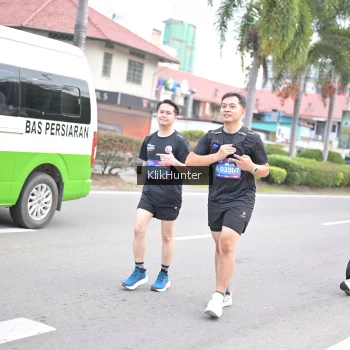 Runner Photo 3995217
