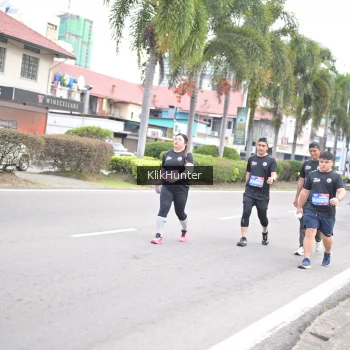 Runner Photo 3995237