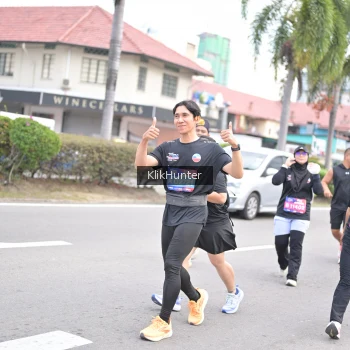 Runner Photo 3995268