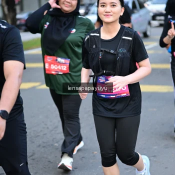 Runner Photo 3995295