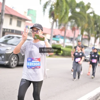 Runner Photo 3995315