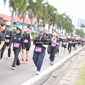 Runner Photo 3995324