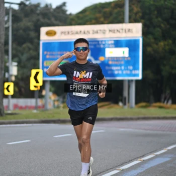 Runner Photo 3995341
