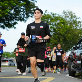 Runner Photo 3995356