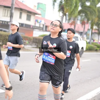 Runner Photo 3995357