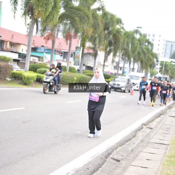Runner Photo 3995359