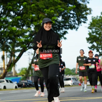 Runner Photo 3995393