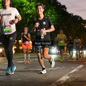 Runner Photo 3995424
