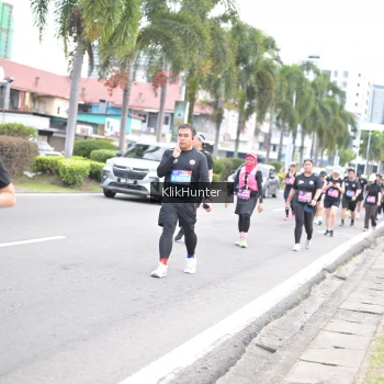 Runner Photo 3995443