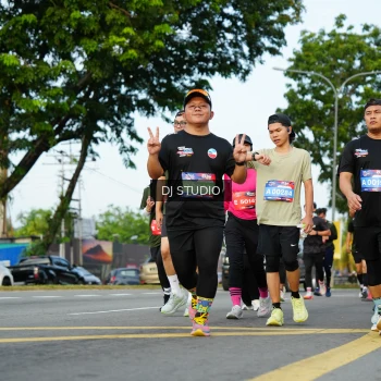 Runner Photo 3995472