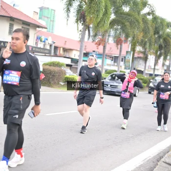 Runner Photo 3995477