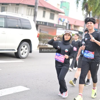 Runner Photo 3995481