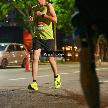 Runner Photo 3995487