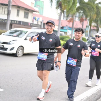 Runner Photo 3995510