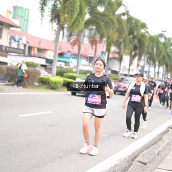 Runner Photo 3995523