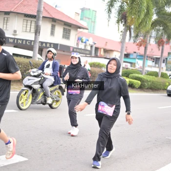 Runner Photo 3995533