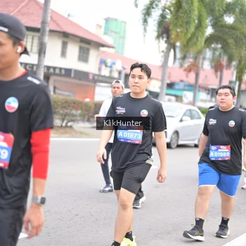 Runner Photo 3995549