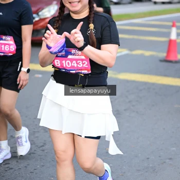 Runner Photo 3995550