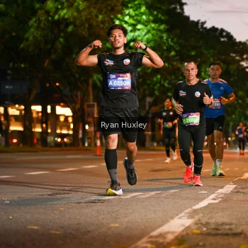 Runner Photo 3995556