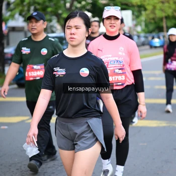 Runner Photo 3995559