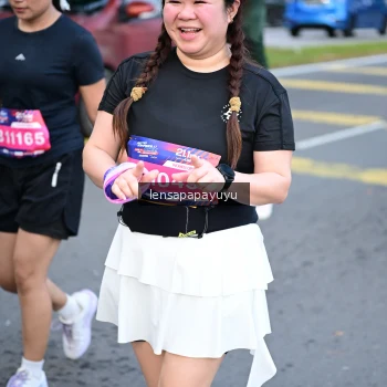 Runner Photo 3995565