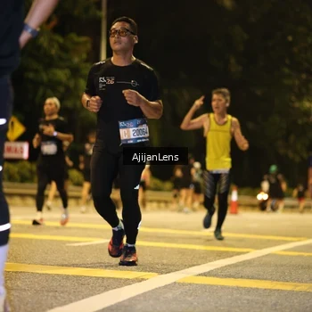 Runner Photo 3995582