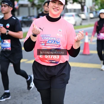 Runner Photo 3995594