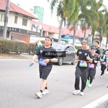 Runner Photo 3995604