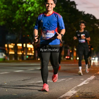 Runner Photo 3995607