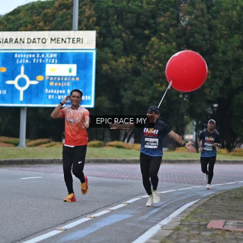 Runner Photo 3995655