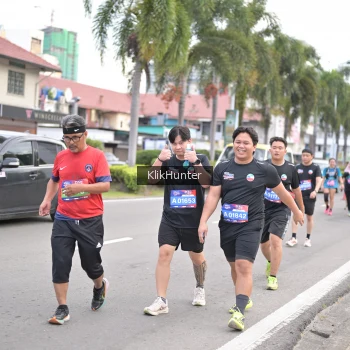 Runner Photo 3995706