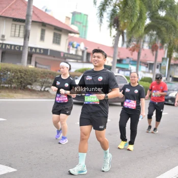 Runner Photo 3995707