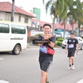 Runner Photo 3995708