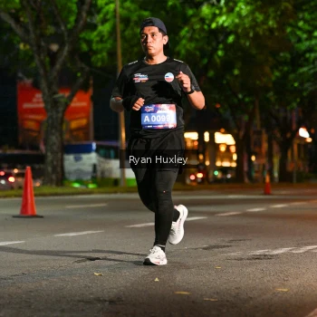 Runner Photo 3995719