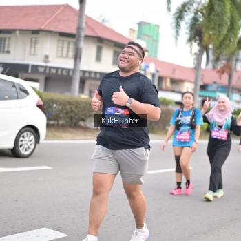 Runner Photo 3995720